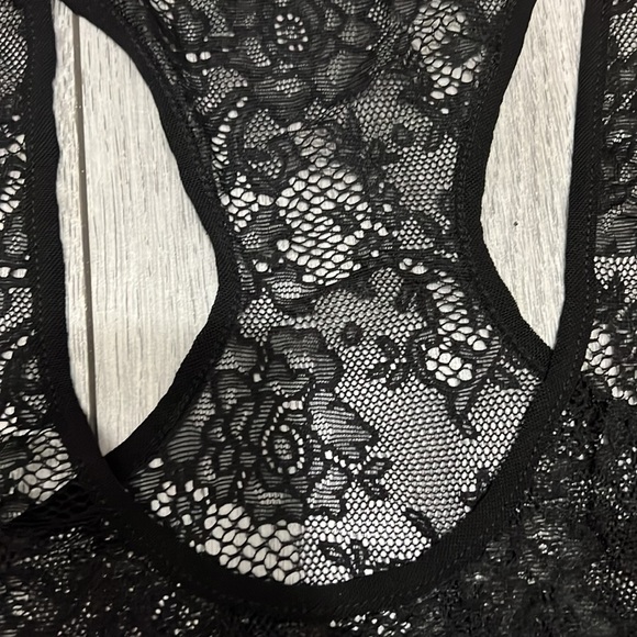 Monk and Lou Floral lace Racerback - Picture 2 of 3